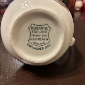 Romantic England Ironstone J&G Meakin creamer